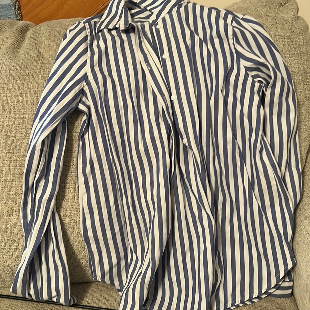 Abercombrie blue and white button down